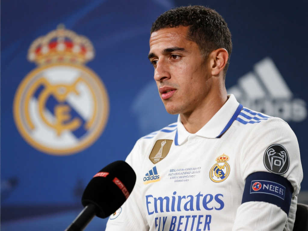 个展示自己 个展示自己