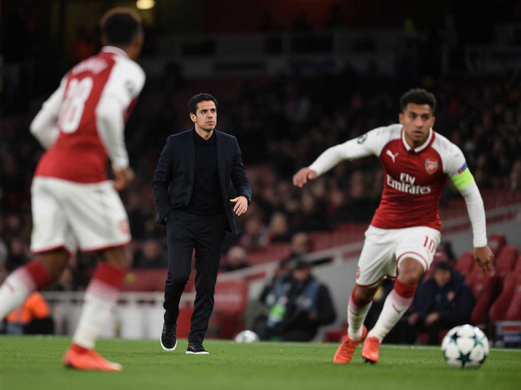 弥补了他在 弥补了他在